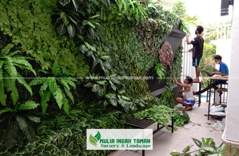 Tukang Taman Pluit